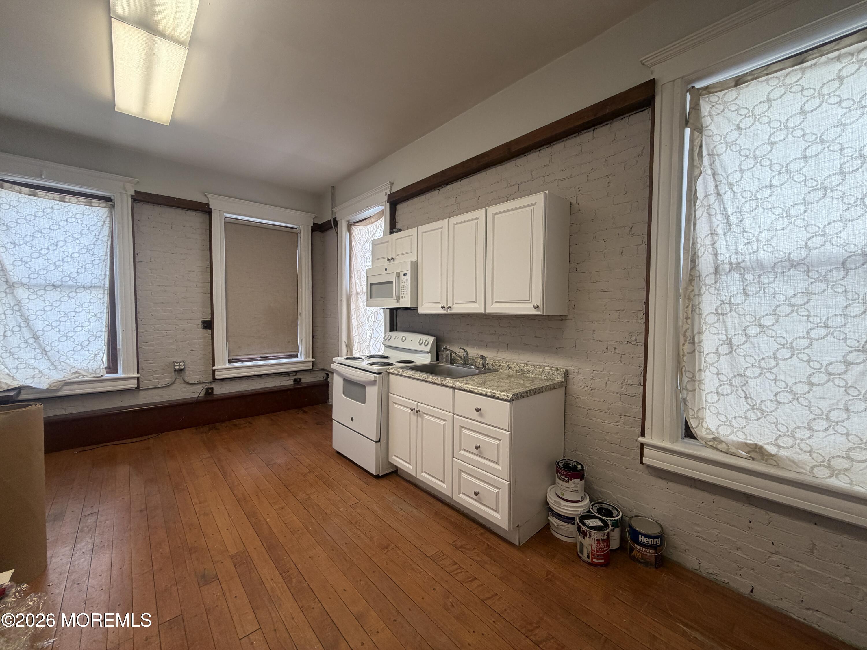 23 W Main Street Freehold NJ 07728