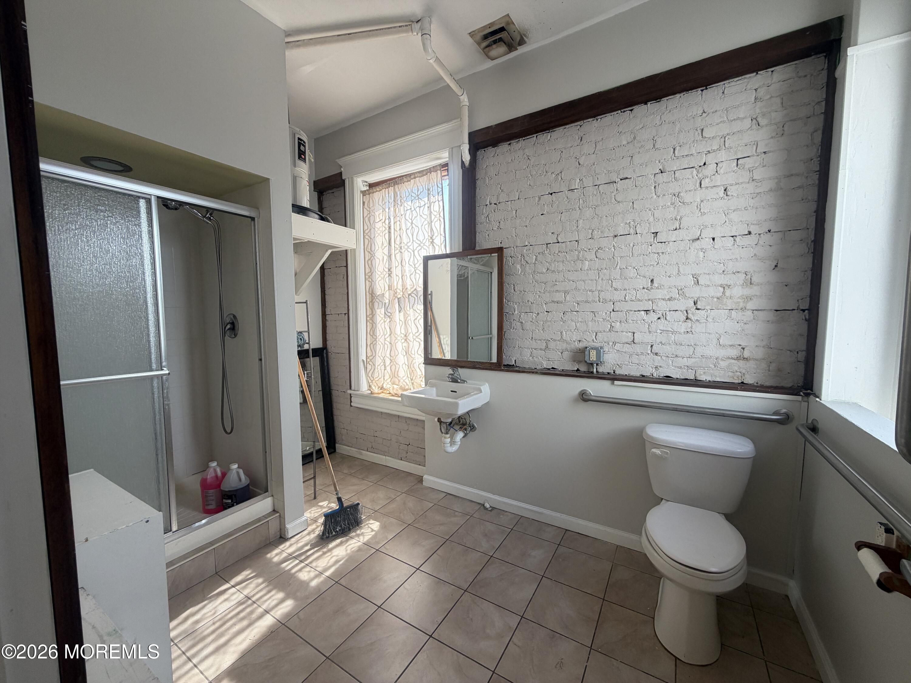 23 W Main Street Freehold NJ 07728