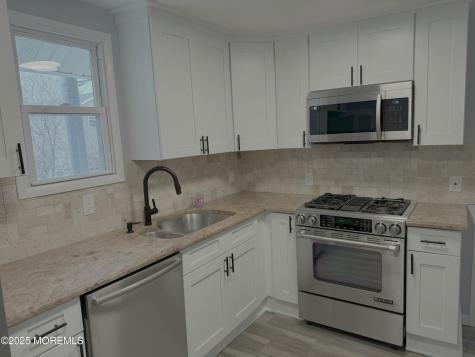 22 Bay Avenue Keansburg NJ 07734