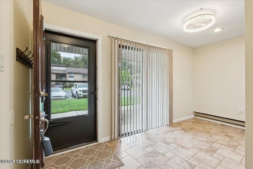 70 Overlook Way Manalapan NJ 07726