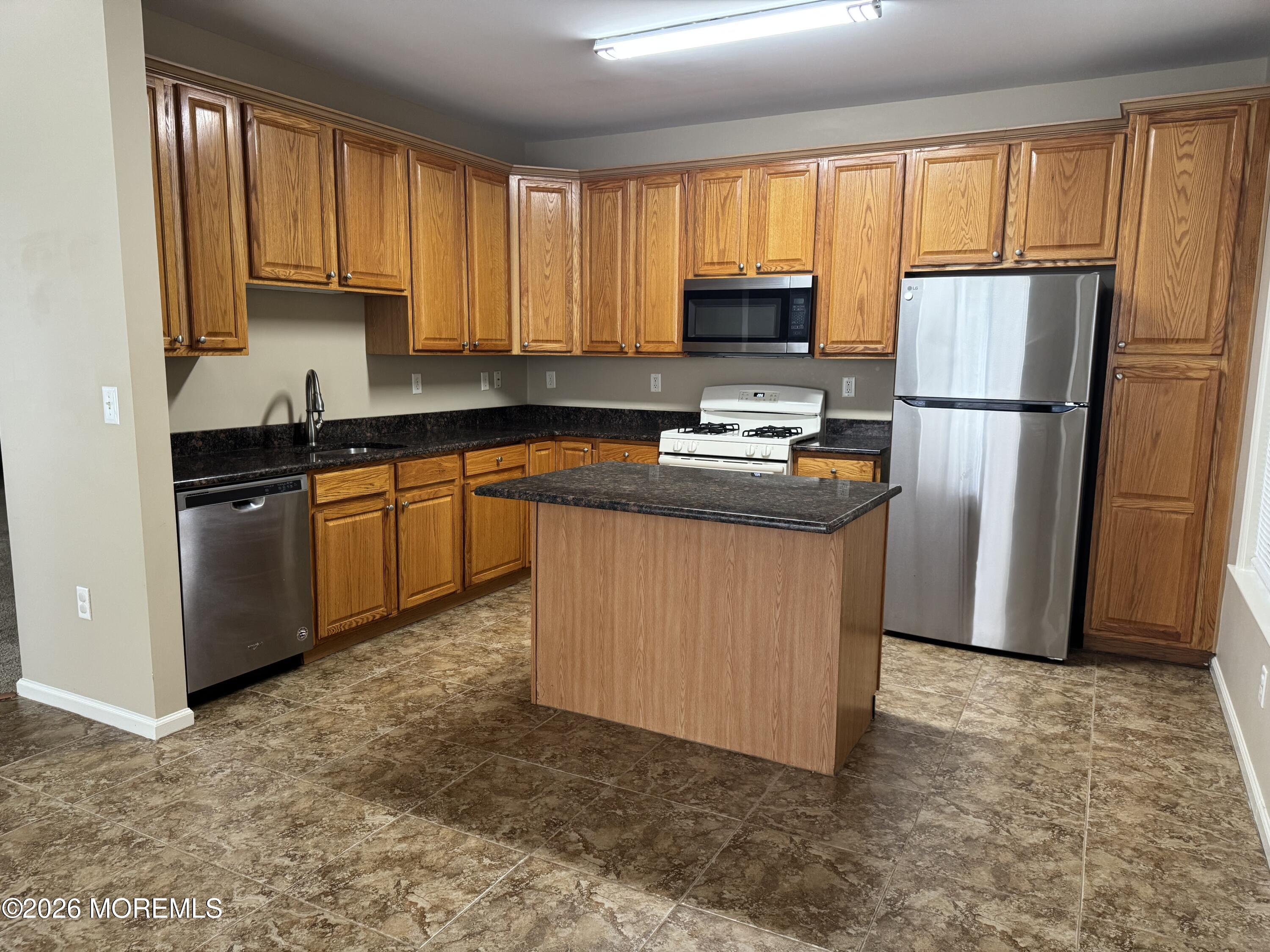 363 Saint Andrews Place Manalapan NJ 07726