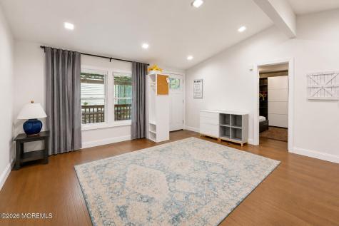 4 Fawn Run Manalapan NJ 07726