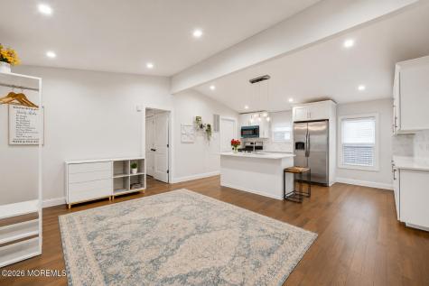 4 Fawn Run Manalapan NJ 07726
