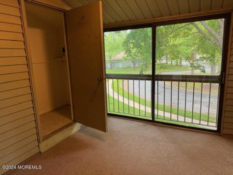 238 Medford Court Manalapan NJ 07726