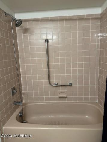 238 Medford Court Manalapan NJ 07726