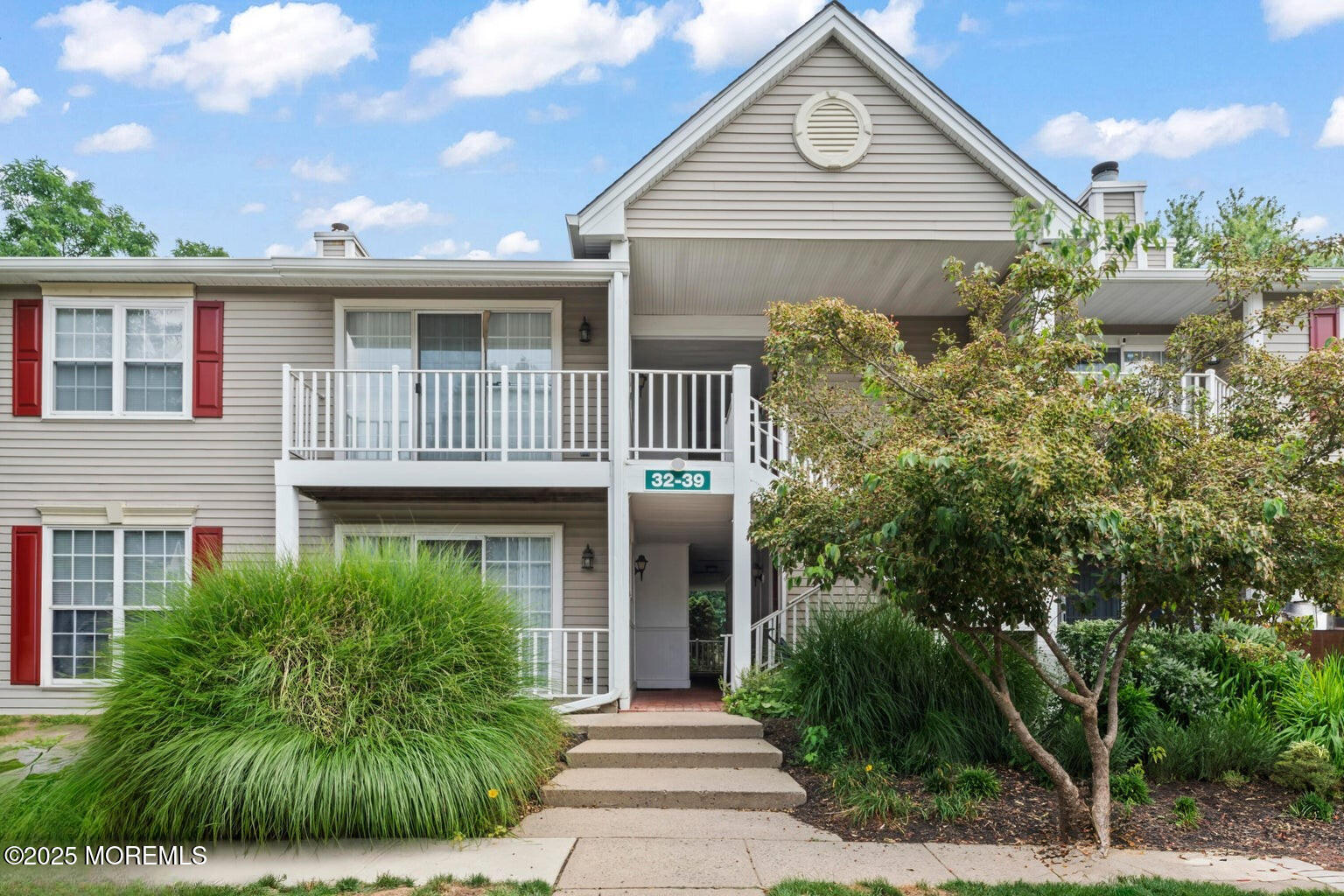 35 Beaumont Court Tinton Falls NJ 07724