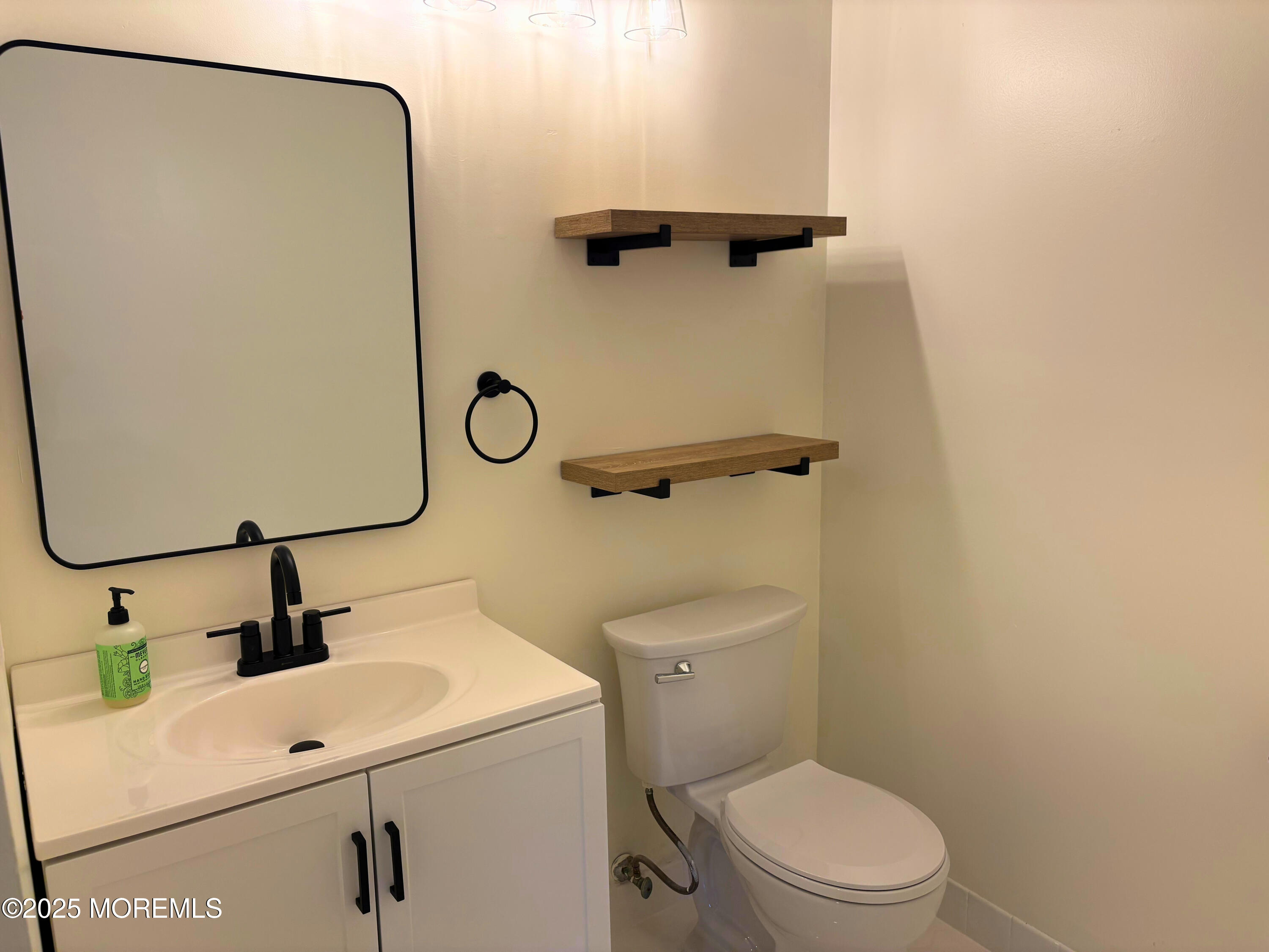 35 Beaumont Court Tinton Falls NJ 07724