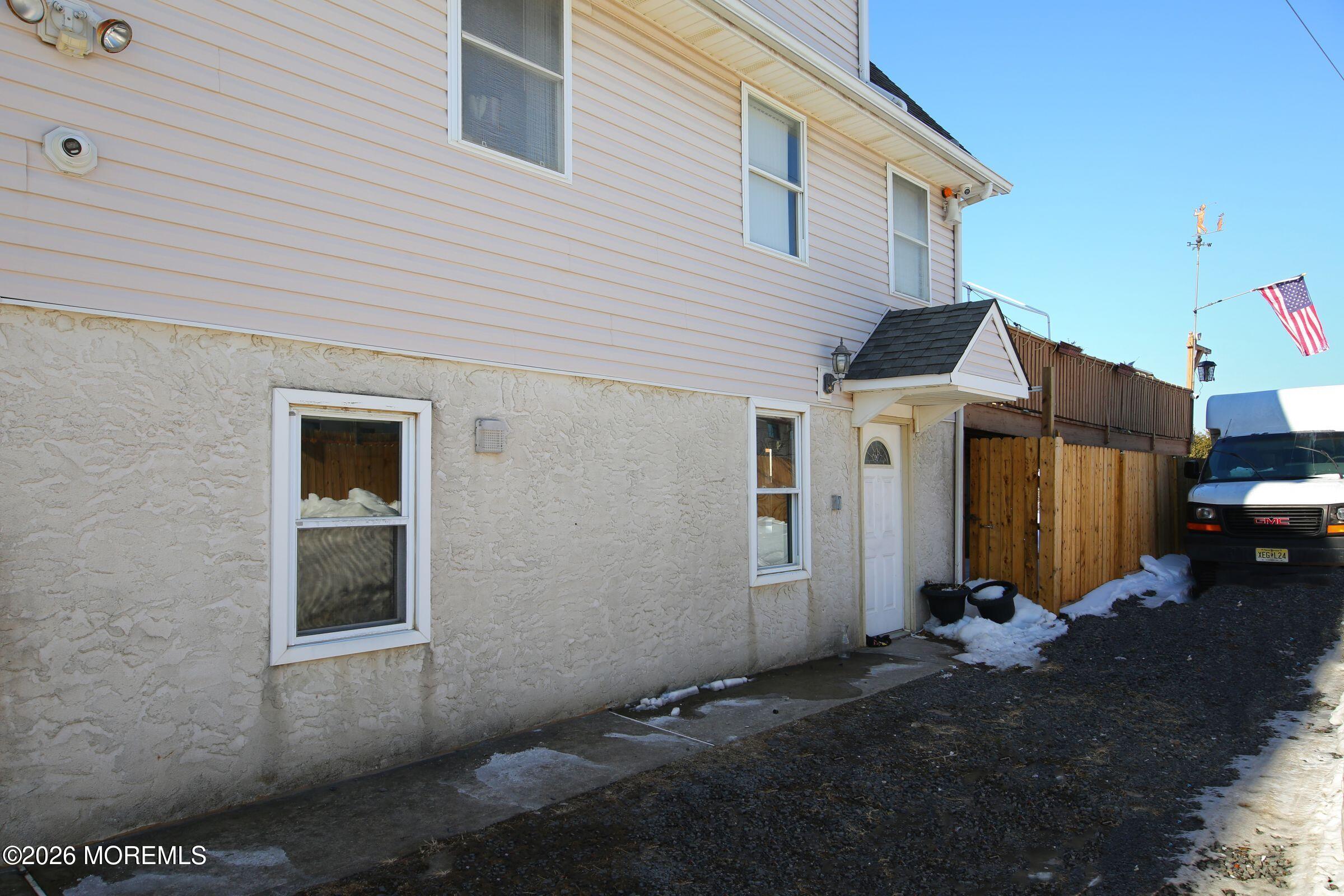 60 Matthews Street Highlands NJ 07732