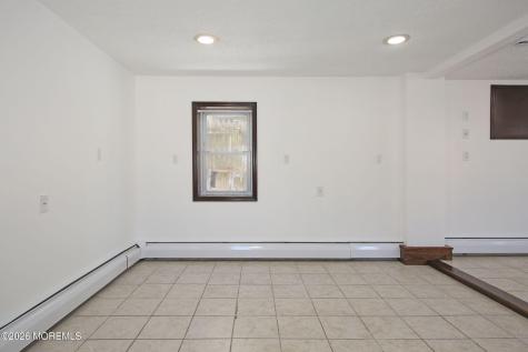 60 Matthews Street Highlands NJ 07732