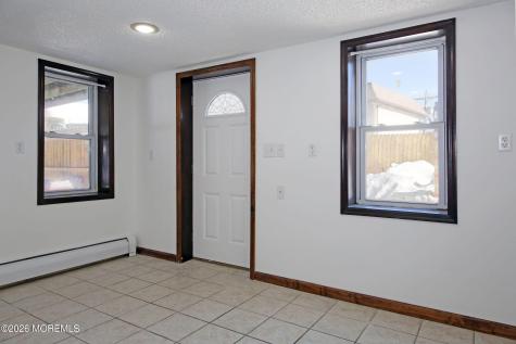 60 Matthews Street Highlands NJ 07732