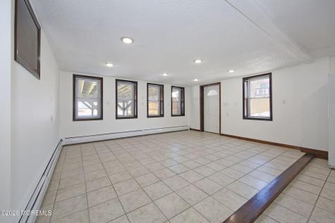 60 Matthews Street Highlands NJ 07732