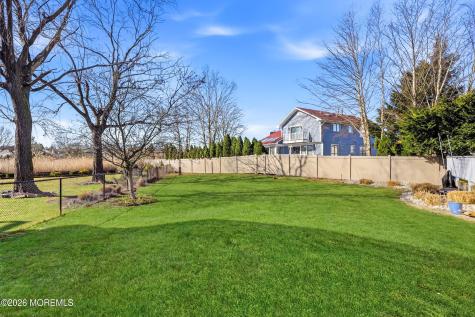 8 Jackson Court Monmouth Beach NJ 07750
