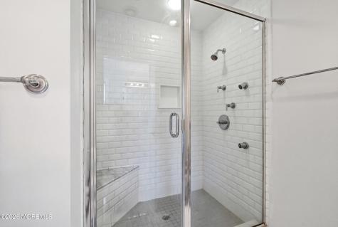 8 Jackson Court Monmouth Beach NJ 07750