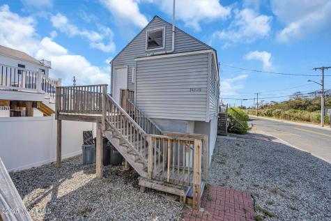 549 Brielle Road Manasquan NJ 08736