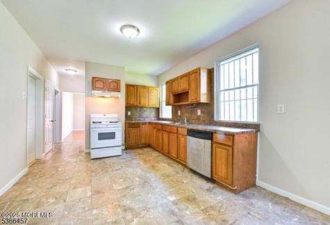 307 21st Street Irvington NJ 07111