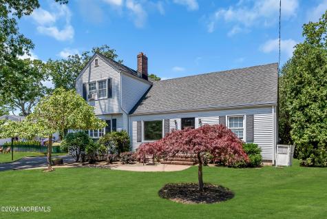 295 Jerome Avenue Oakhurst NJ 07755