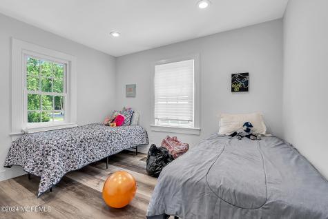 295 Jerome Avenue Oakhurst NJ 07755