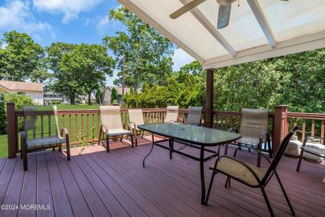 295 Jerome Avenue Oakhurst NJ 07755