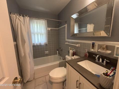 187 Elmwood Road Oakhurst NJ 07755