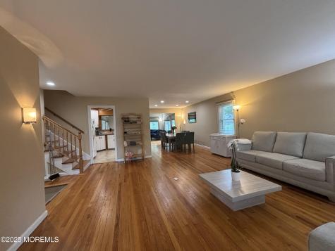 187 Elmwood Road Oakhurst NJ 07755