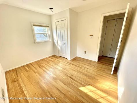 12 Branch Road Oakhurst NJ 07755