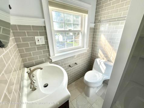 12 Branch Road Oakhurst NJ 07755