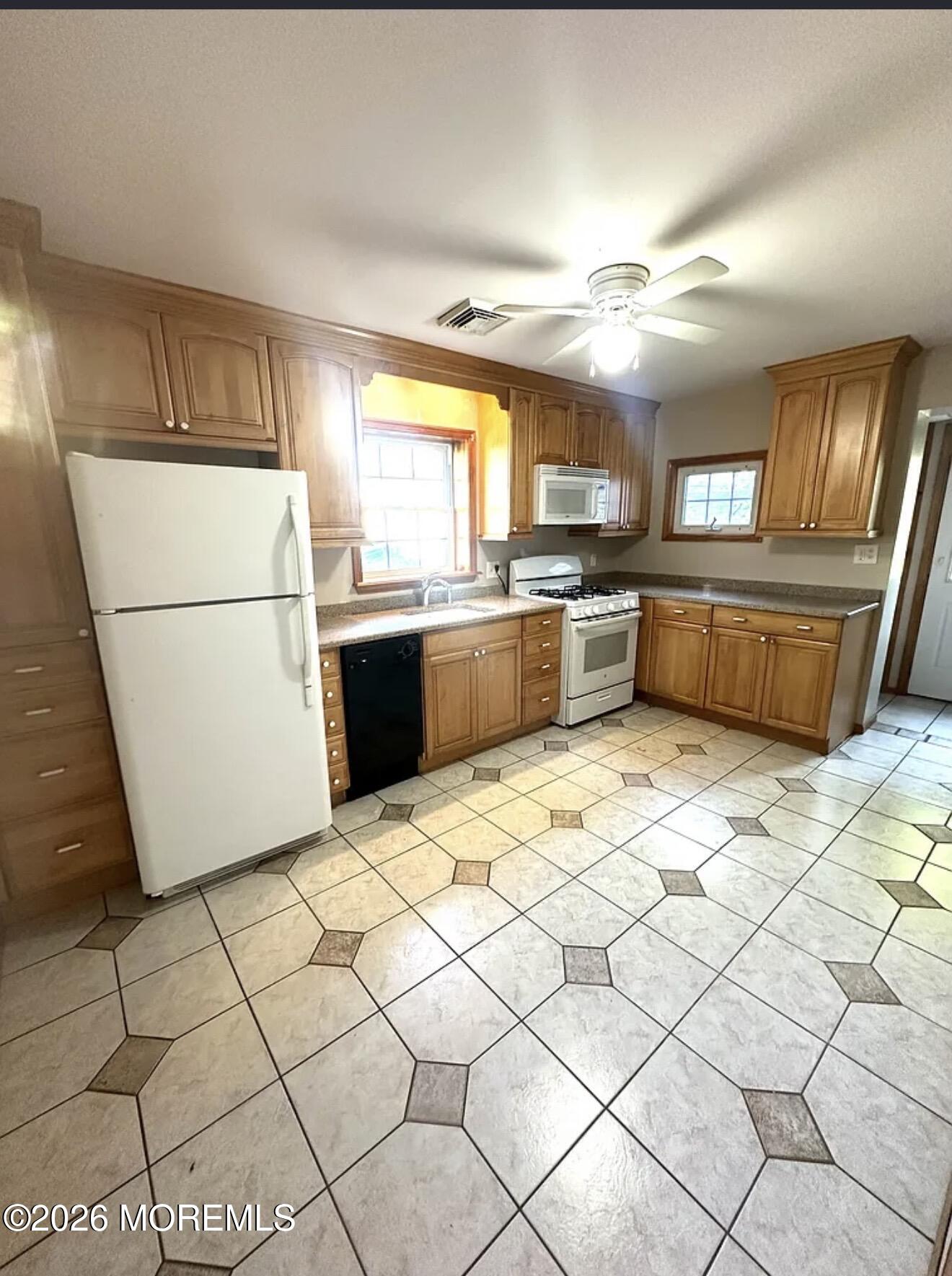 14 Manning Place Keansburg NJ 07734