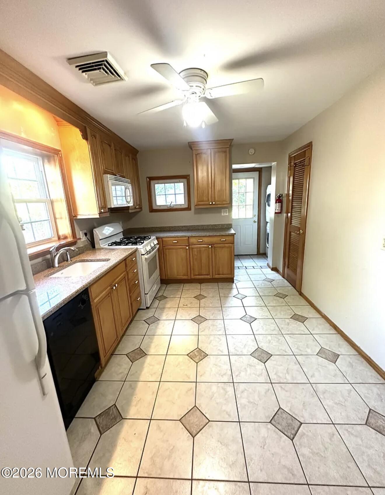 14 Manning Place Keansburg NJ 07734