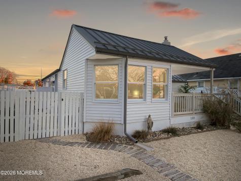 A110 Curtis Place Manasquan NJ 08736