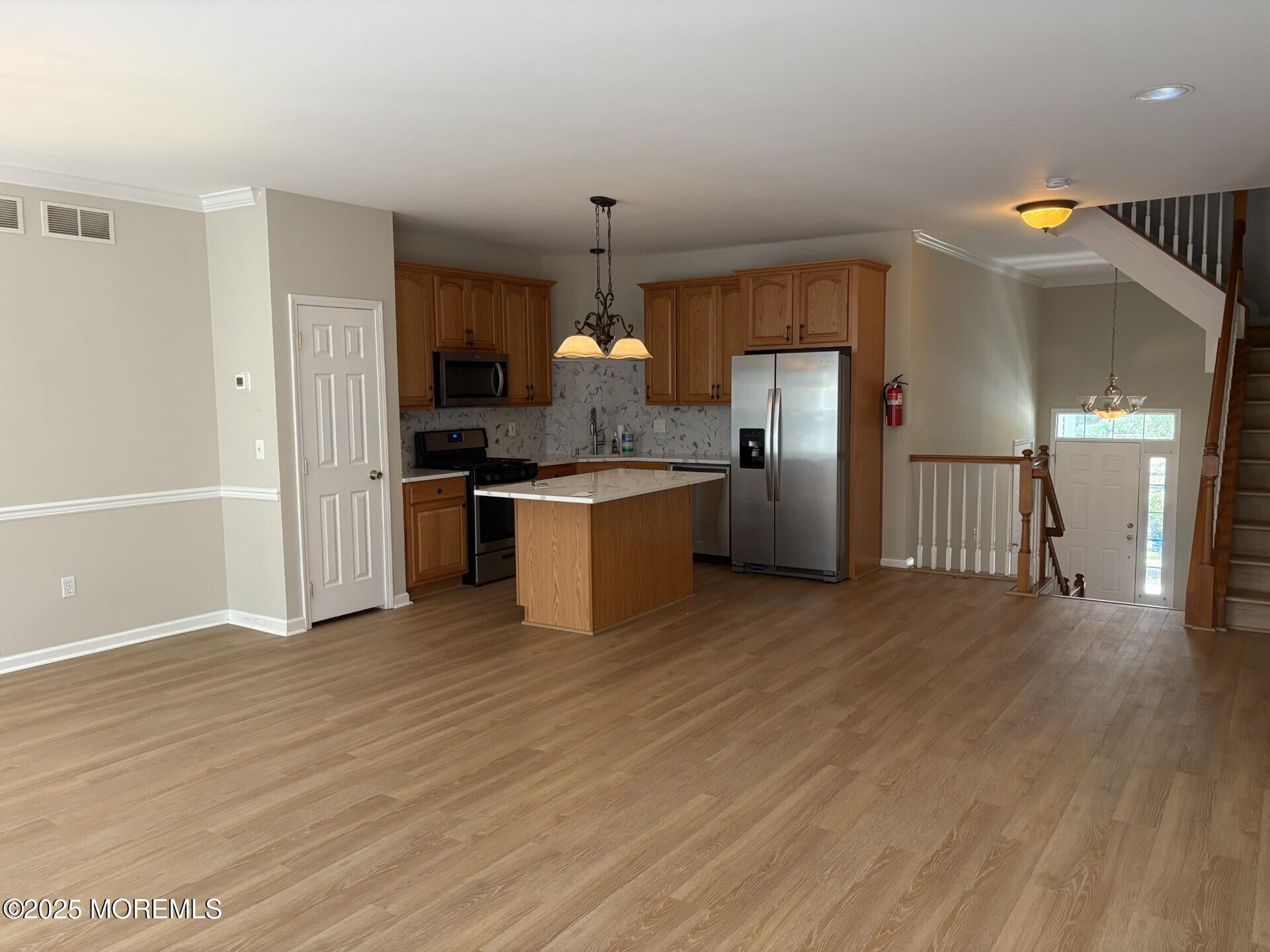 10 Windward Drive Manahawkin NJ 08050