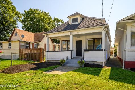 22 Brevent Avenue Leonardo NJ 07737
