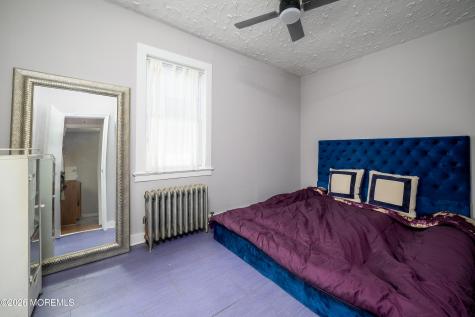 22 Brevent Avenue Leonardo NJ 07737