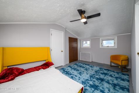 22 Brevent Avenue Leonardo NJ 07737