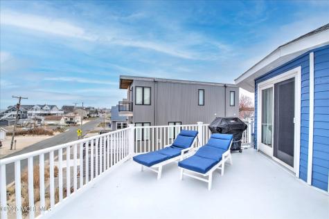 424 E Longport Avenue Ocean Gate NJ 08740
