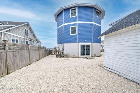 424 E Longport Avenue Ocean Gate NJ 08740