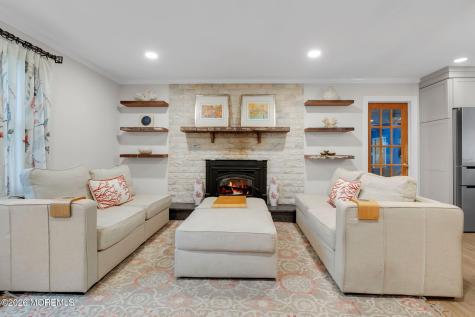 10 Tilton Road Middletown NJ 07748