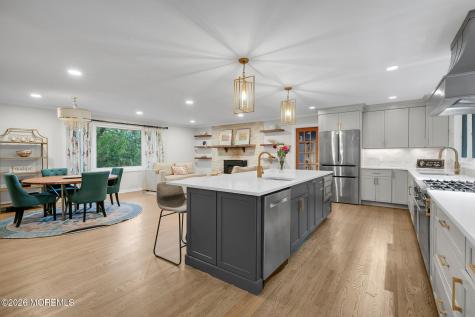 10 Tilton Road Middletown NJ 07748