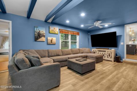 10 Tilton Road Middletown NJ 07748