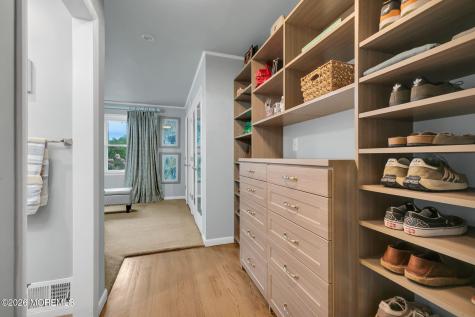10 Tilton Road Middletown NJ 07748