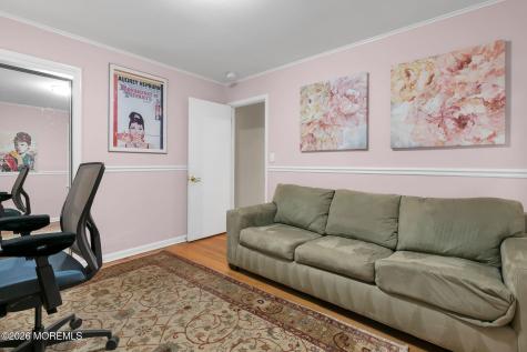 10 Tilton Road Middletown NJ 07748