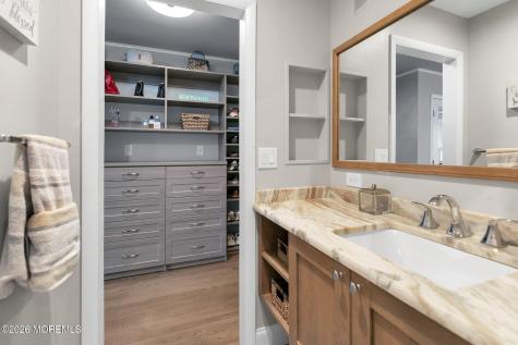 10 Tilton Road Middletown NJ 07748
