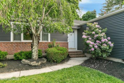 10 Tilton Road Middletown NJ 07748