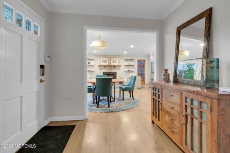 10 Tilton Road Middletown NJ 07748