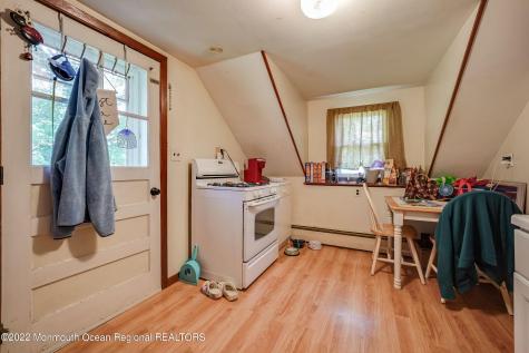 23 Briarcliff Place Middletown NJ 07748