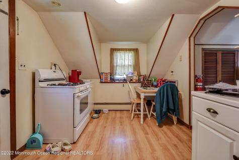 23 Briarcliff Place Middletown NJ 07748