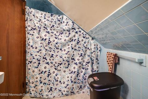 23 Briarcliff Place Middletown NJ 07748