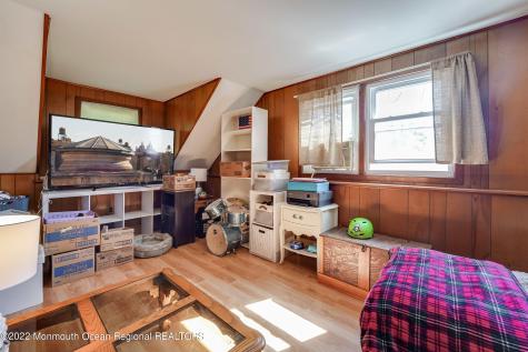 23 Briarcliff Place Middletown NJ 07748