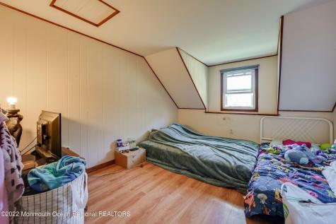 23 Briarcliff Place Middletown NJ 07748