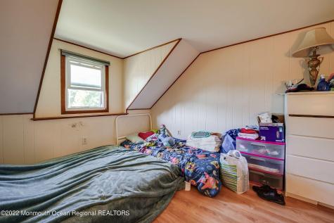 23 Briarcliff Place Middletown NJ 07748