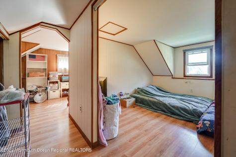 23 Briarcliff Place Middletown NJ 07748